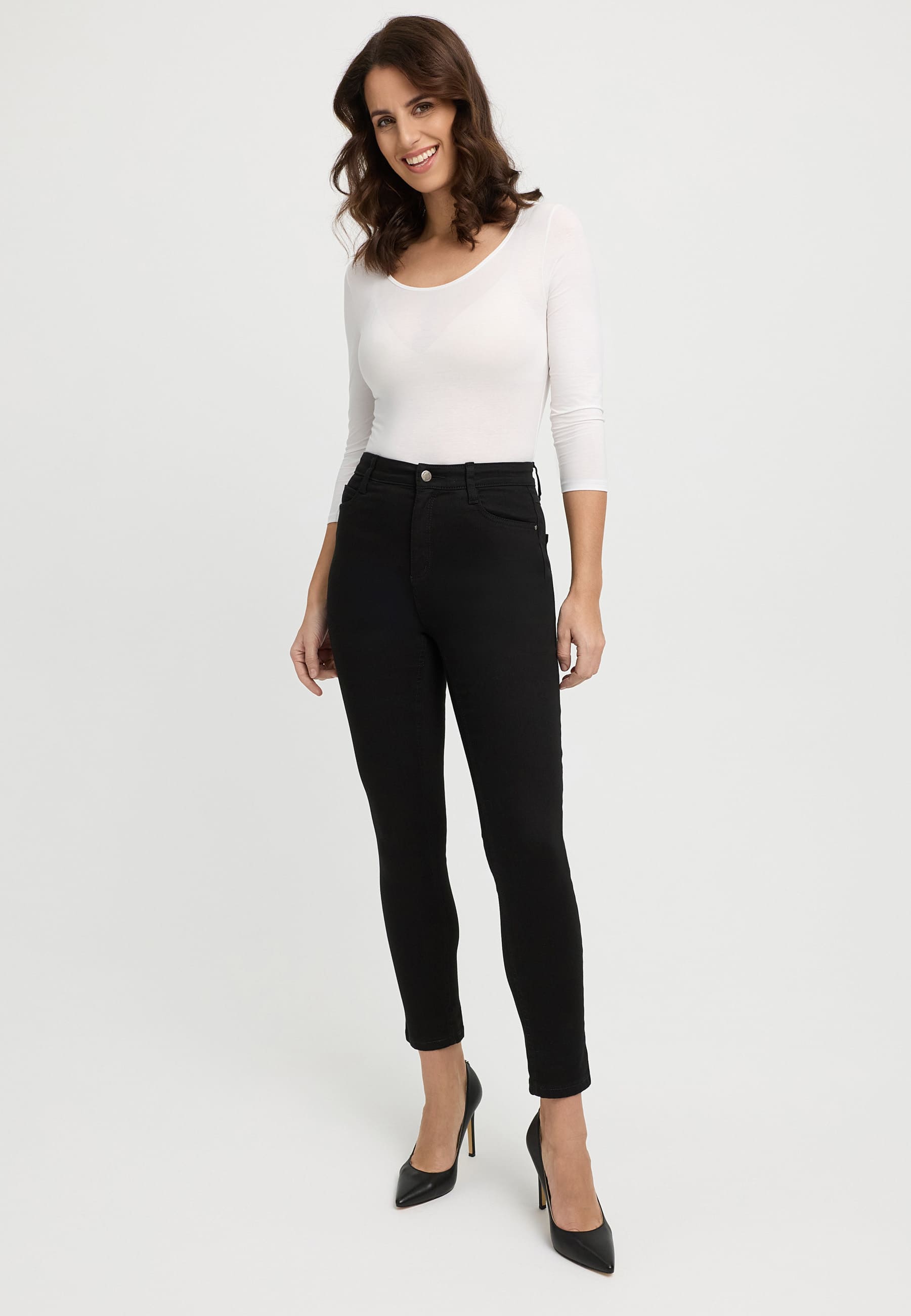 Jeans de Cintura Alta Forever en Negro Intenso
